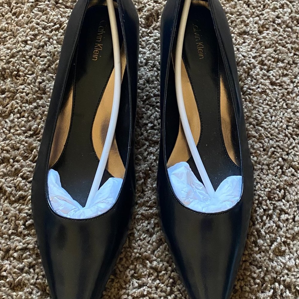 UNWORN Calvin Klein Kitten Heels
